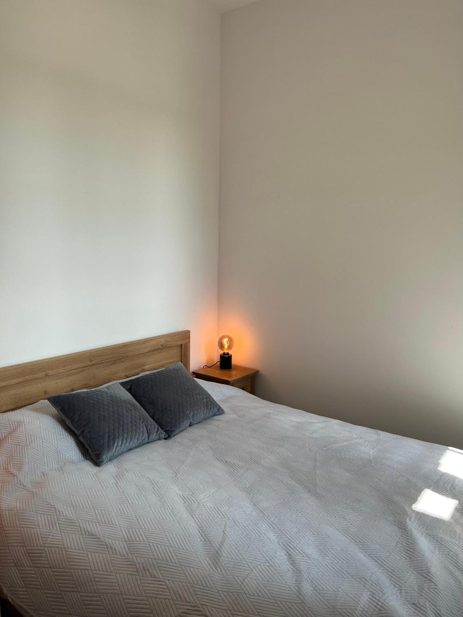 Neighbourhood Apartment Люблин Экстерьер фото